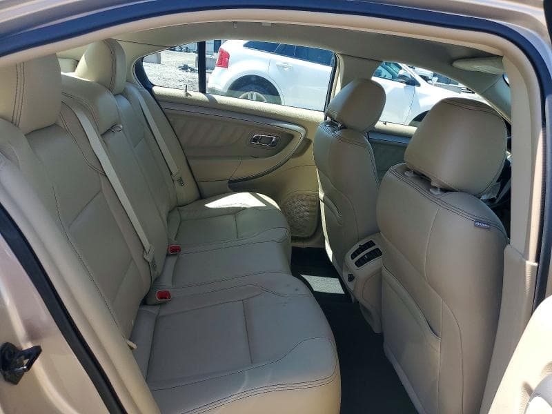 2017 FORD TAURUS SEL 10