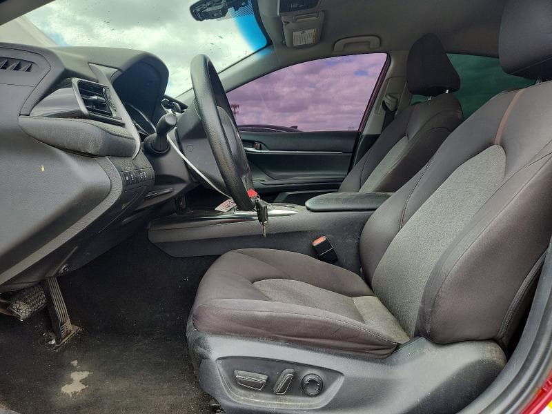 2019 TOYOTA CAMRY LE 7