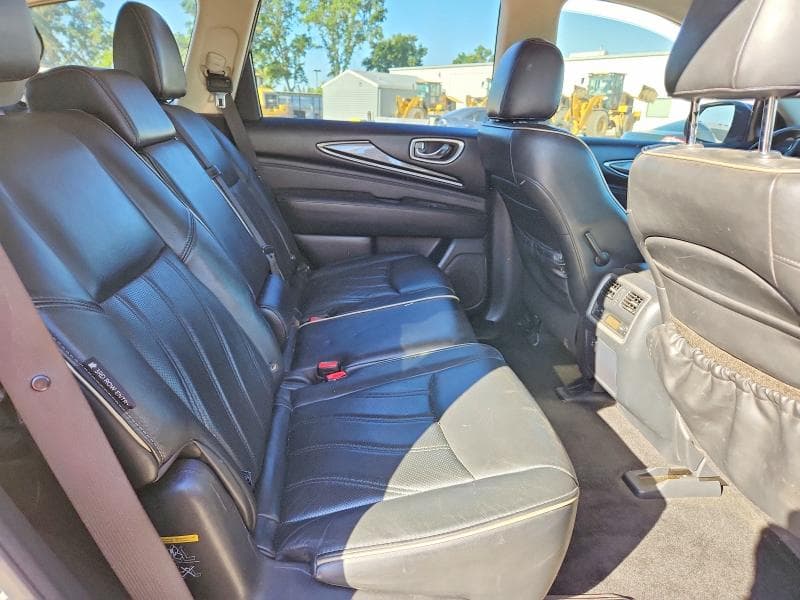 2018 INFINITI QX60 11