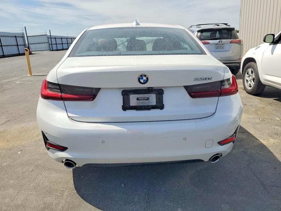 2022 BMW 330I 6
