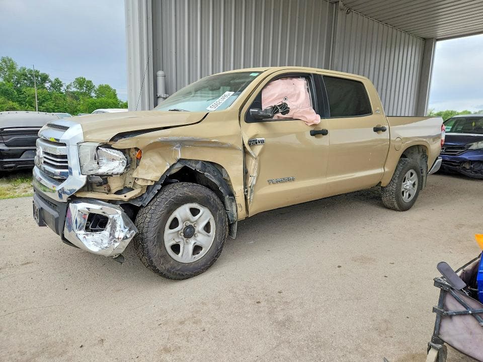 2017 TOYOTA TUNDRA SR5