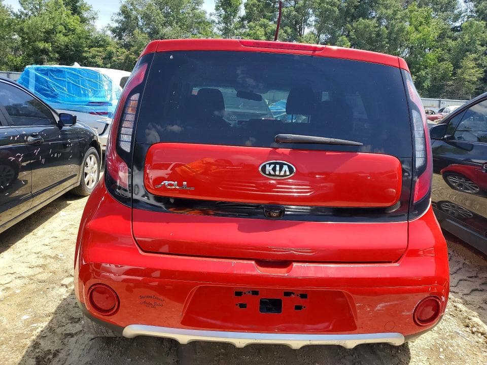 2018 KIA SOUL + 6