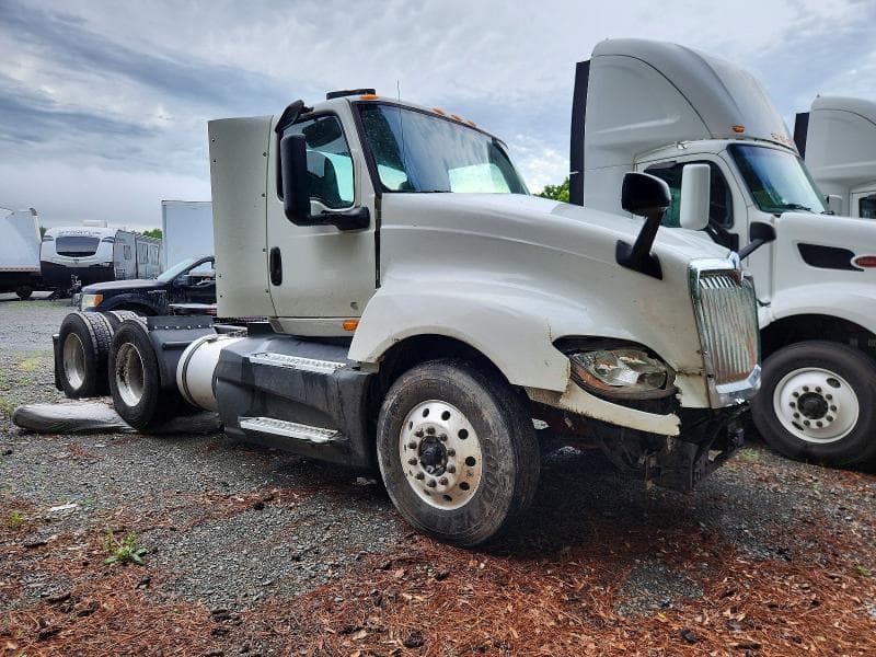 2020 INTERNATIONAL LT625 SEMI TRUCK
