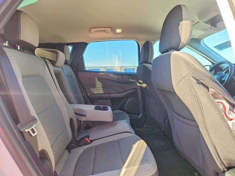 2022 FORD ESCAPE SE 11
