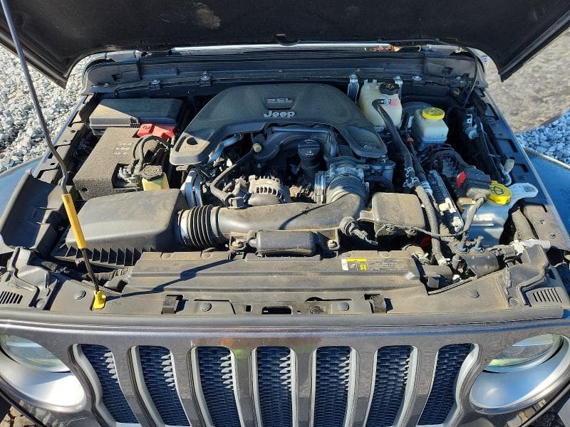 2018 JEEP WRANGLER UNLIMITED SAHARA 11