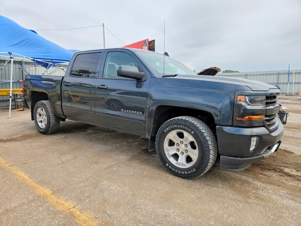 2017 CHEVROLET SILVERADO K1500 LT 4