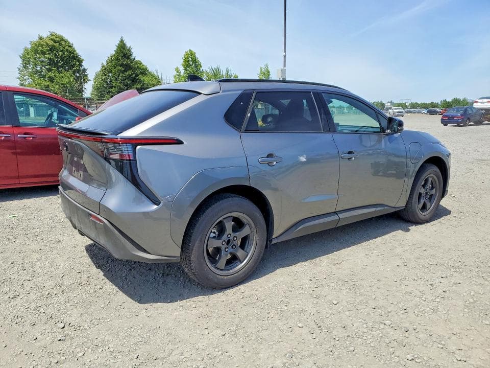 2026 TOYOTA BZ XLE PLUS 3