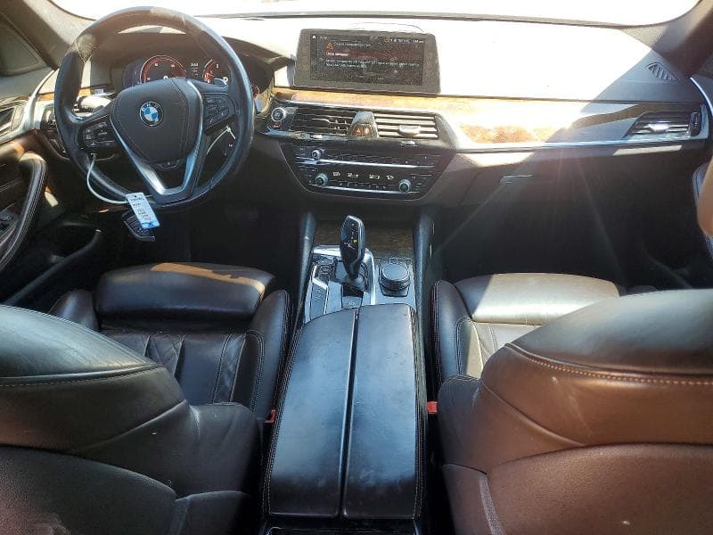 2018 BMW 530 XI XI 8