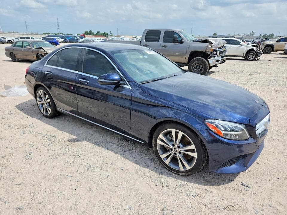 2019 MERCEDES-BENZ C 300 4