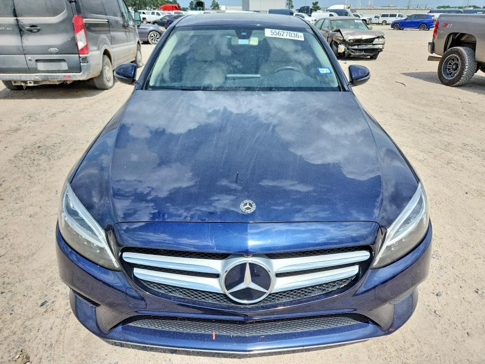 2019 MERCEDES-BENZ C 300 5
