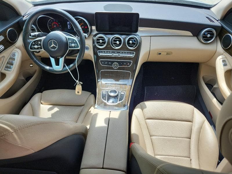 2019 MERCEDES-BENZ C 300 8