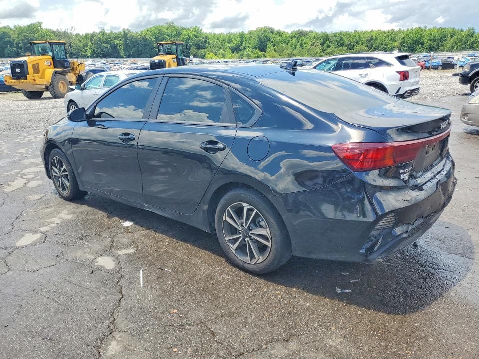 2024 KIA FORTE LXS 2