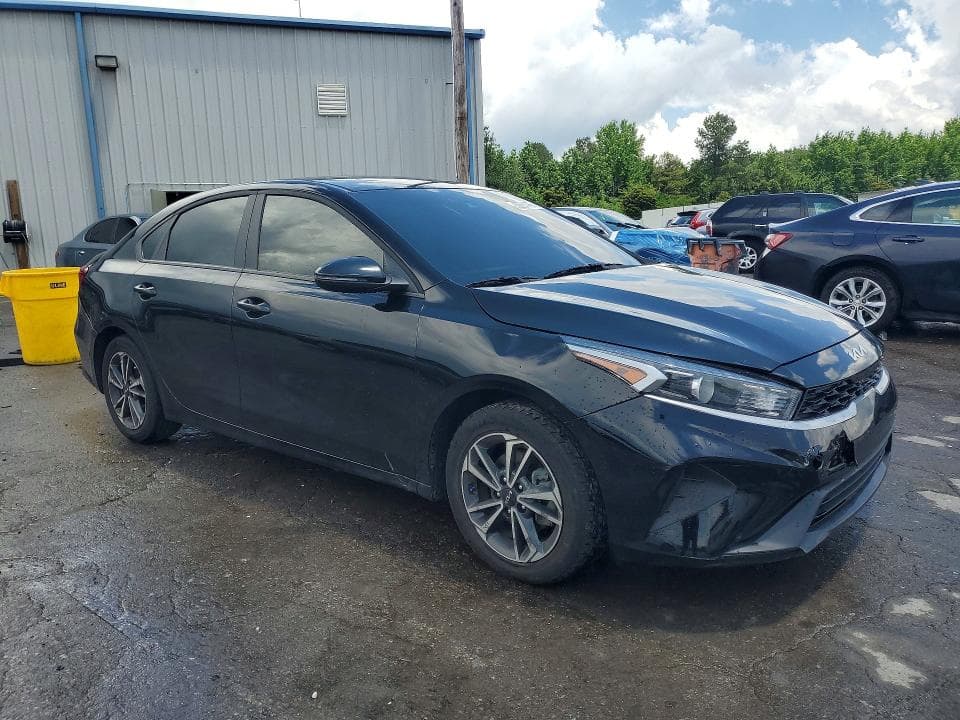 2024 KIA FORTE LXS 4
