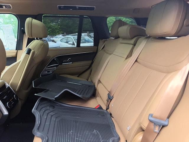 2026 LAND ROVER RANGE ROVER SE SE 10