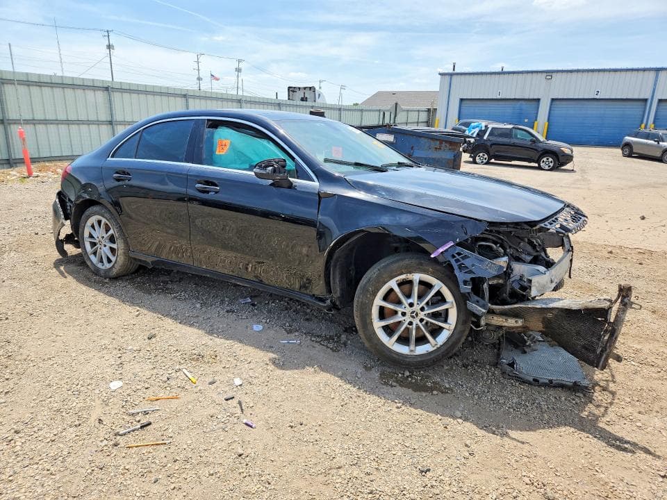 2020 MERCEDES-BENZ A 220 220 4