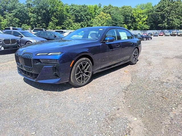2026 BMW 740 XI - 1
