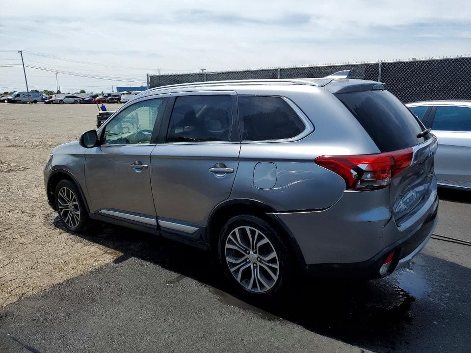 2018 MITSUBISHI OUTLANDER SE 2