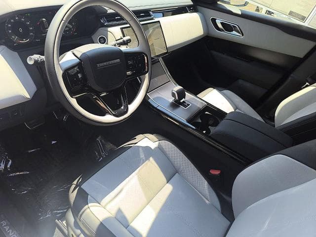2026 LAND ROVER RANGE ROVER VELAR DYNAMIC SE 7