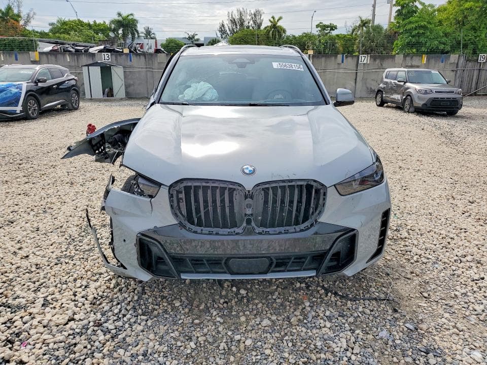 2025 BMW X5 XDRIVE40I 5