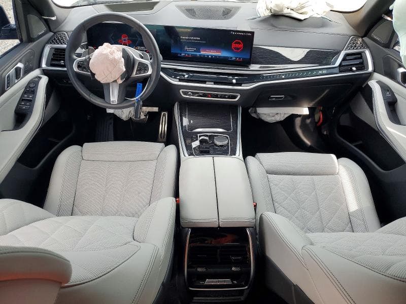 2025 BMW X5 XDRIVE40I 8