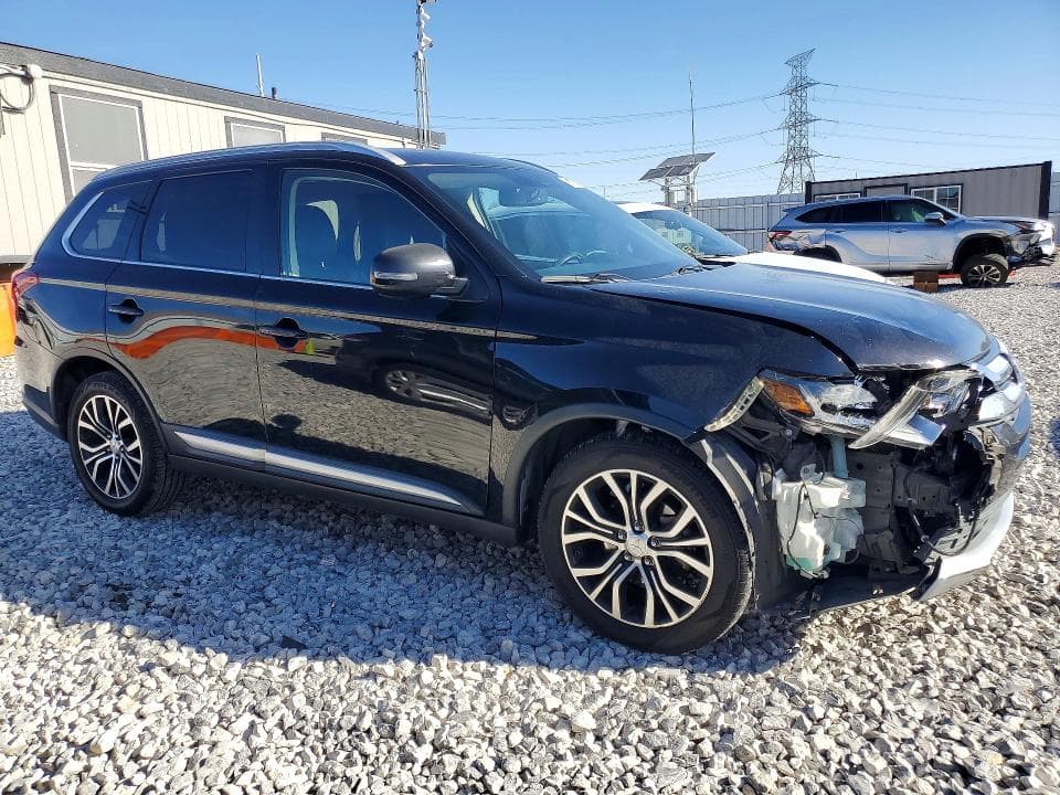 2017 MITSUBISHI OUTLANDER SE 4