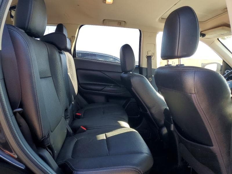 2017 MITSUBISHI OUTLANDER SE 10