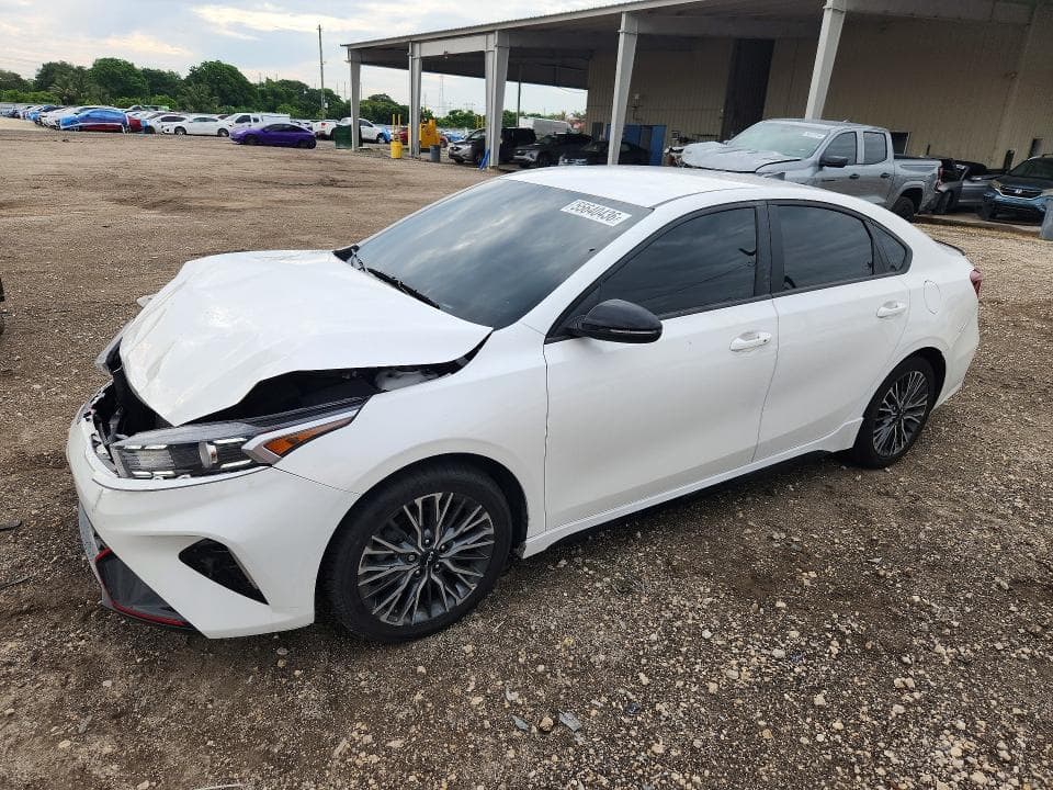 2024 KIA FORTE GT LINE - 1