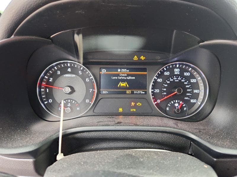 2024 KIA FORTE GT LINE 9