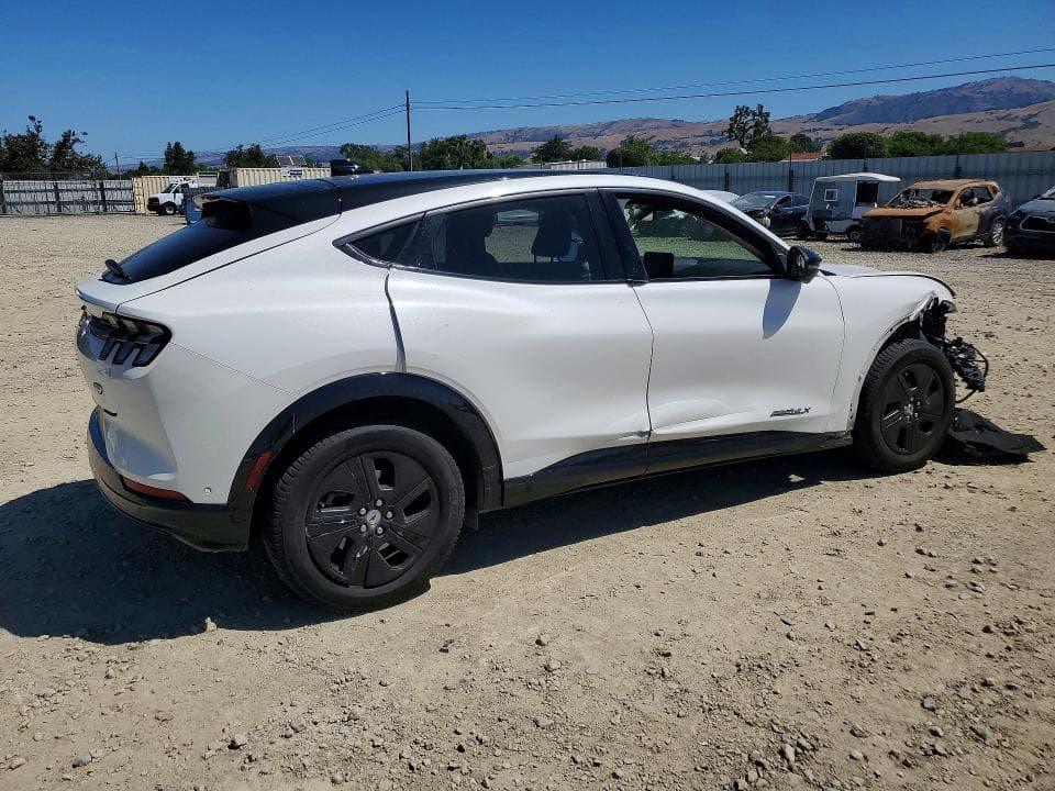 2021 FORD MUSTANG MACH-E CALIFORNIA ROUTE 1 3