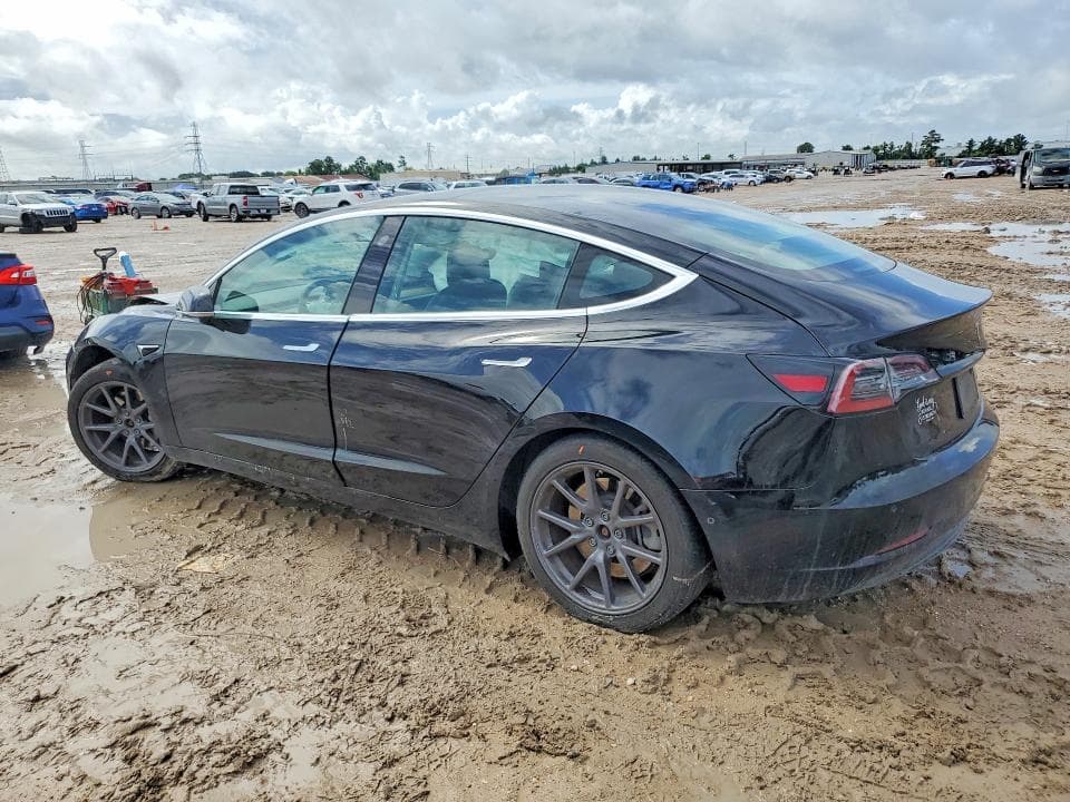 2020 TESLA MODEL 3 2