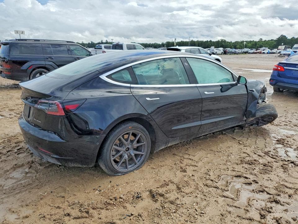 2020 TESLA MODEL 3 3