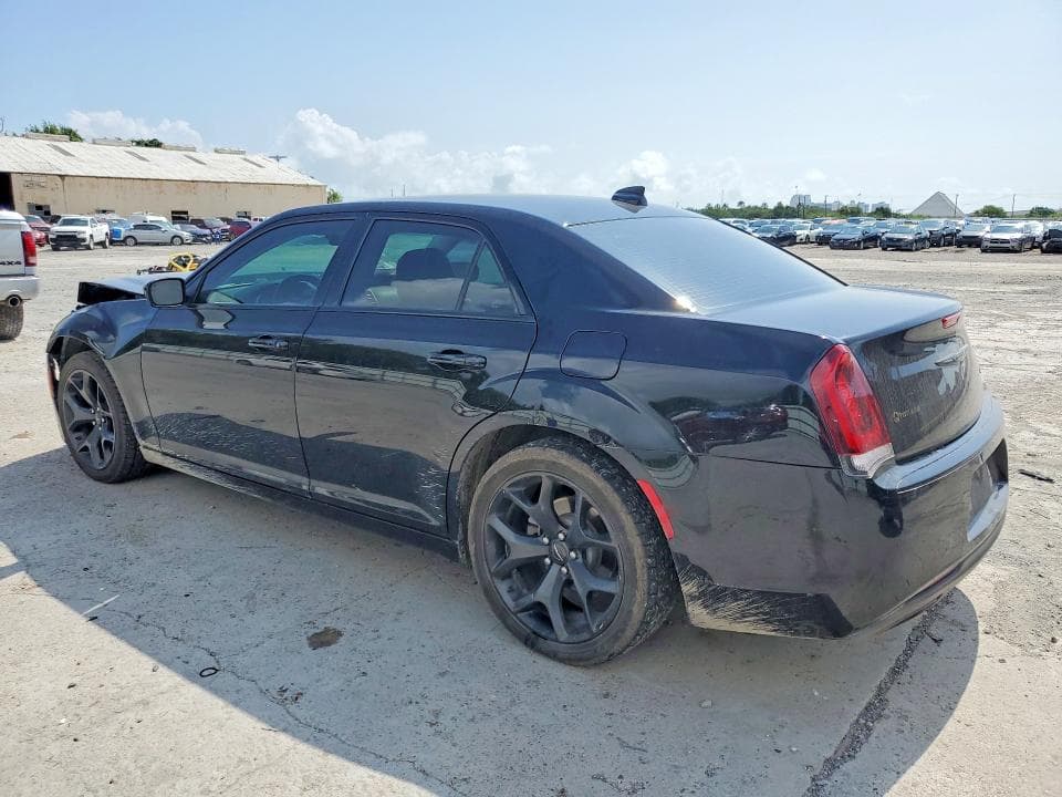 2021 CHRYSLER 300 TOURING 2