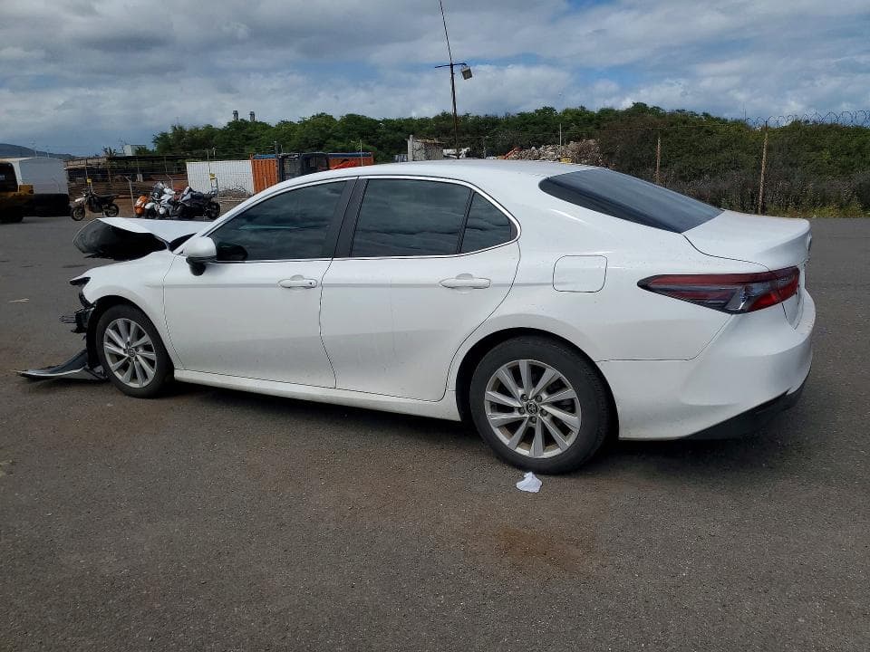 2022 TOYOTA CAMRY LE LE 2