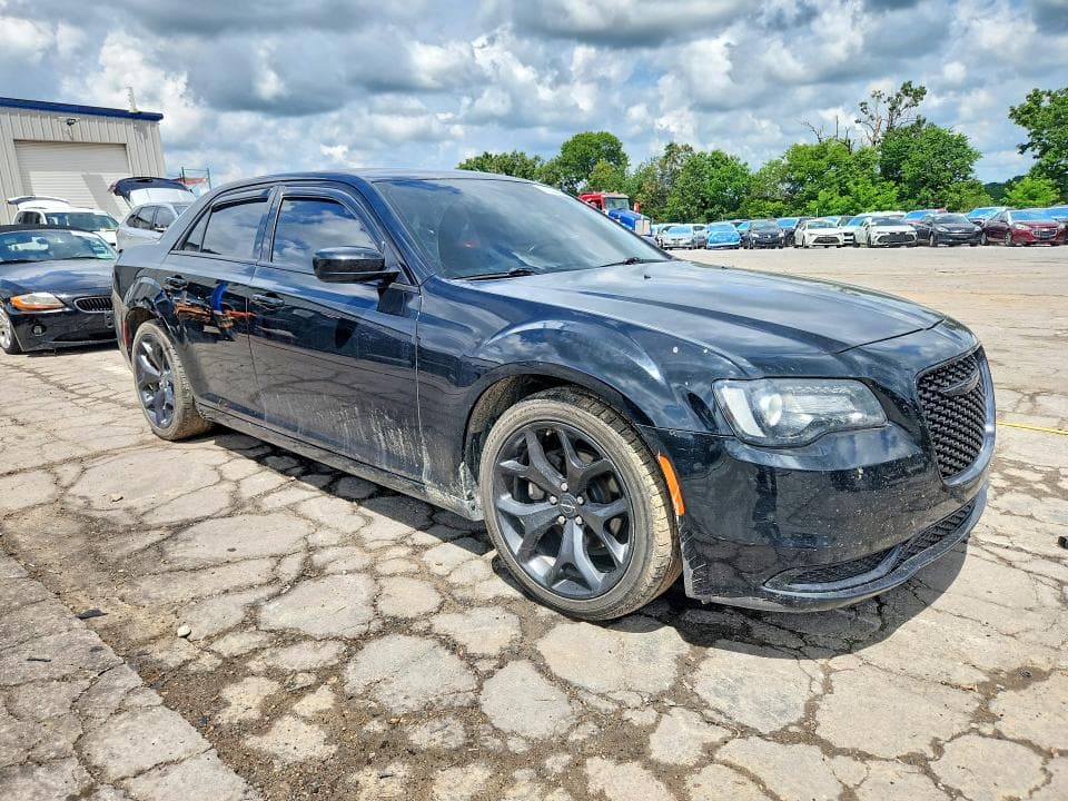 2022 CHRYSLER 300 TOURING 4