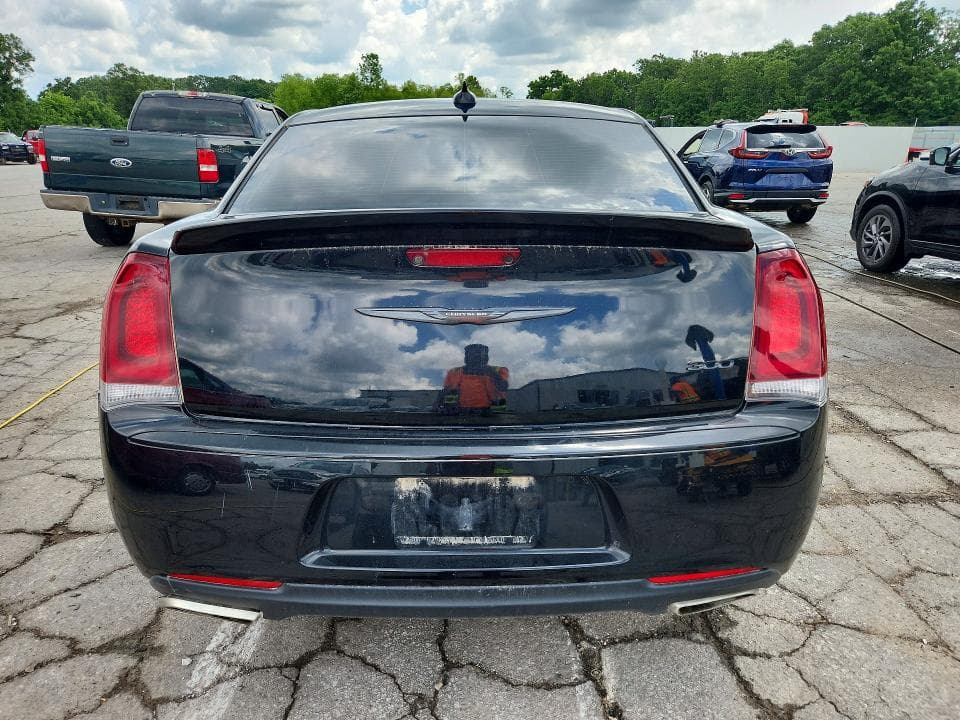 2022 CHRYSLER 300 TOURING 6