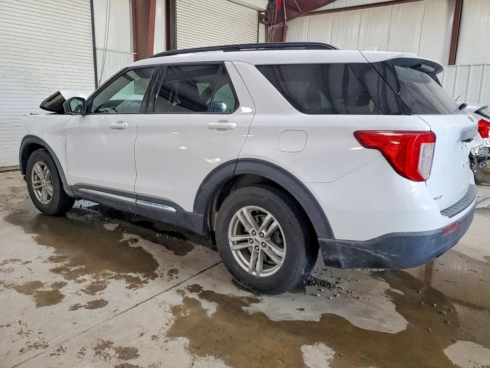 2020 FORD EXPLORER XLT 2