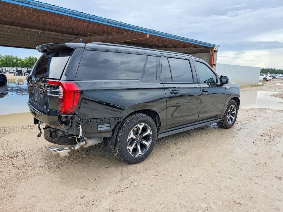 2026 GMC YUKON XL AT4 AT4 3