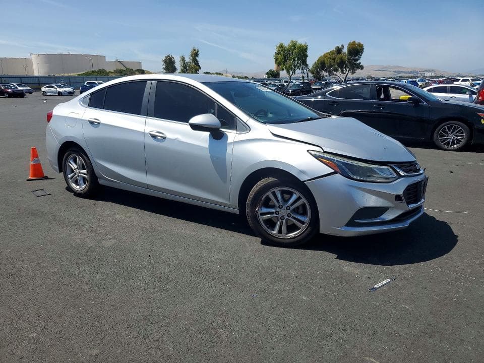2017 CHEVROLET CRUZE LT 4