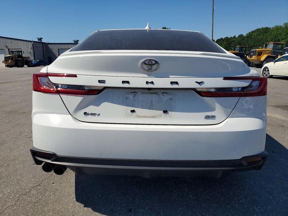 2025 TOYOTA CAMRY SE SE 6