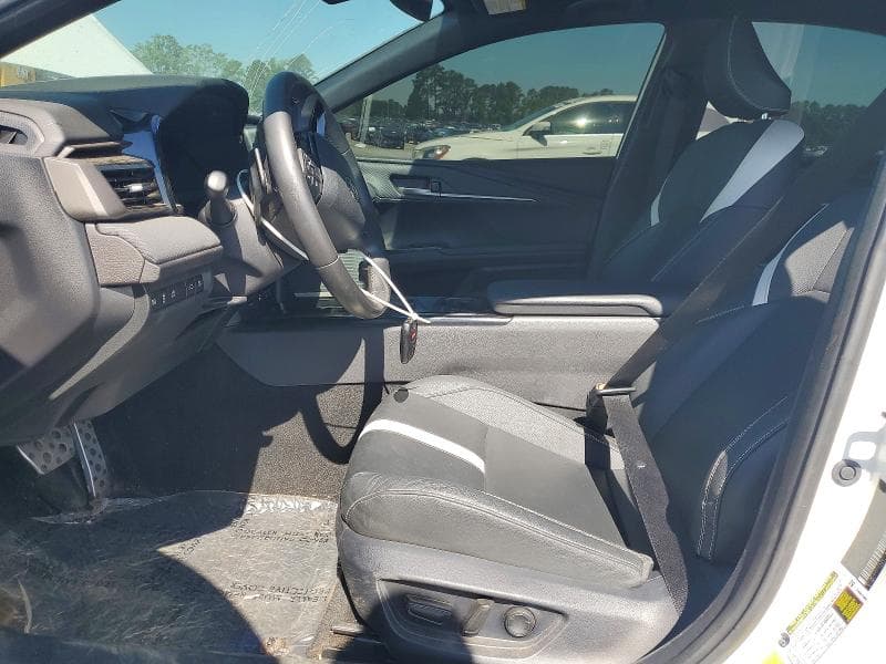 2025 TOYOTA CAMRY SE SE 7