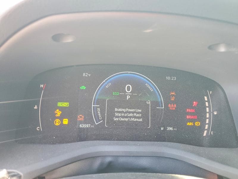 2025 TOYOTA CAMRY SE SE 9