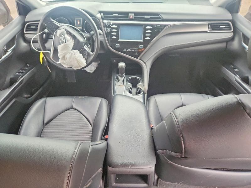2019 TOYOTA CAMRY SE SE 8