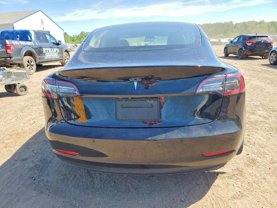 2020 TESLA MODEL 3 6