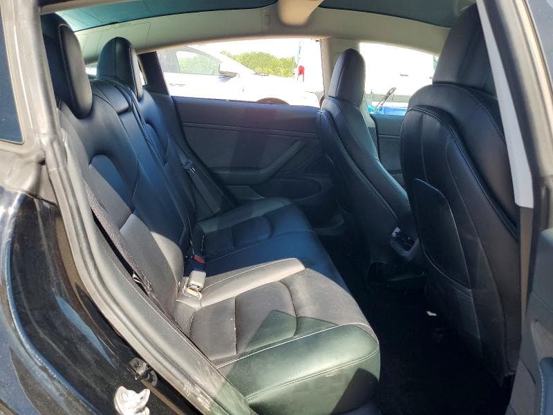 2020 TESLA MODEL 3 10