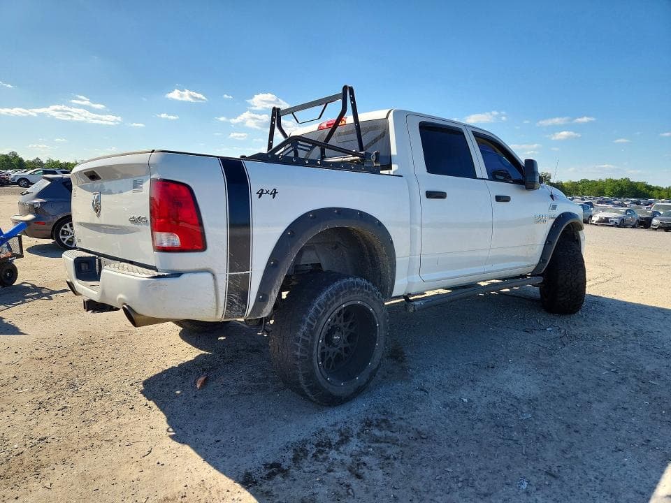 2017 RAM 1500 ST 3