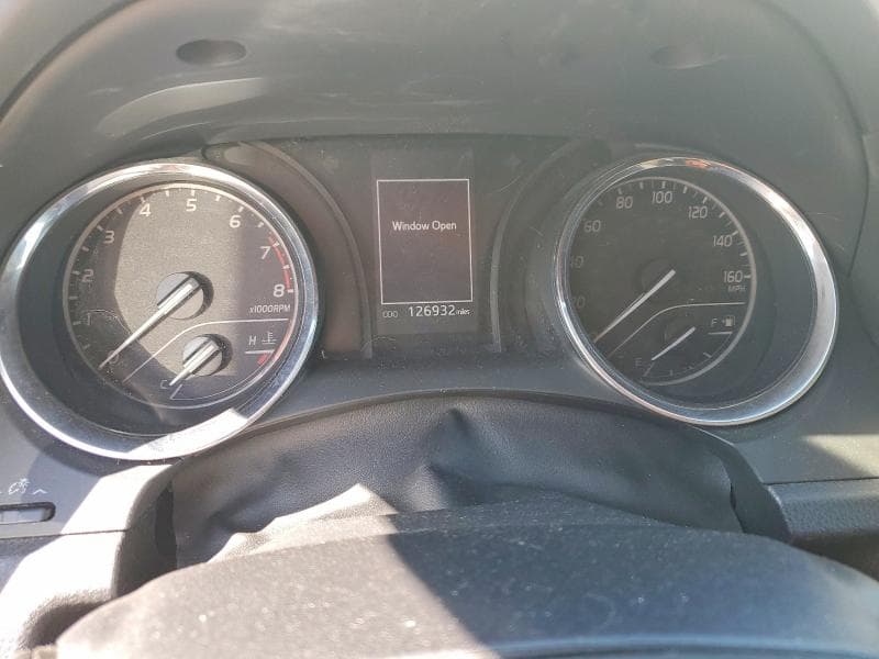 2019 TOYOTA CAMRY LE 9