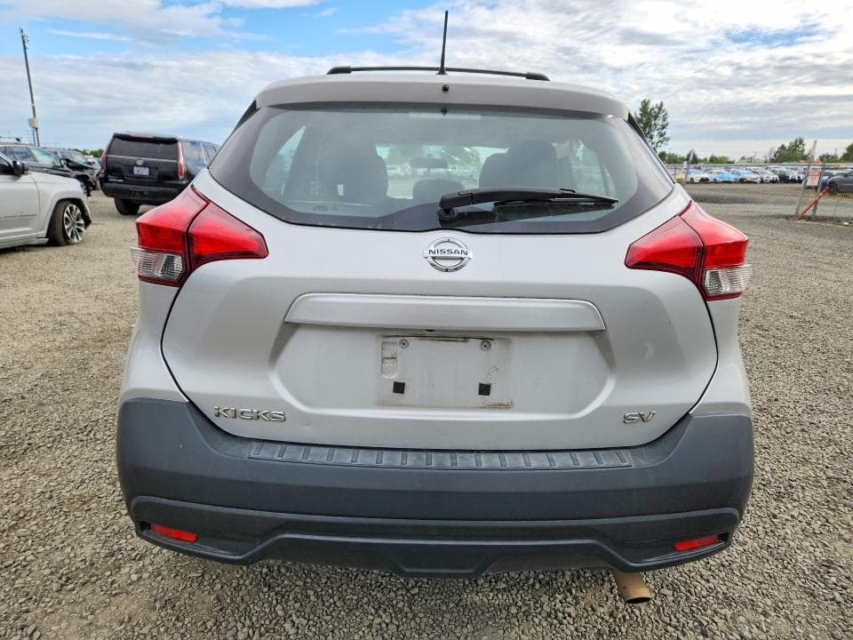 2019 NISSAN KICKS SV SV 6