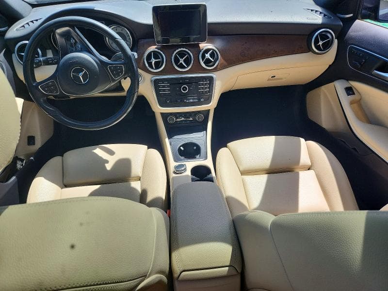 2017 MERCEDES-BENZ GLA 250 8