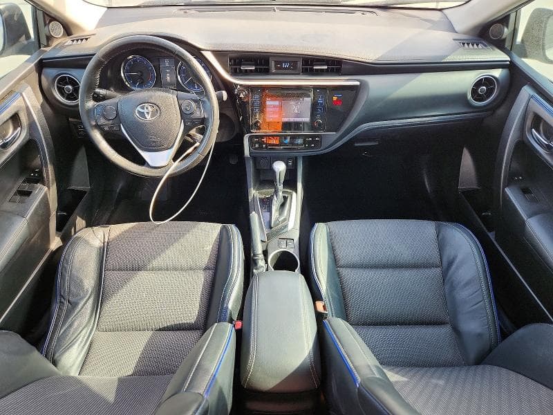 2019 TOYOTA COROLLA SE SE 8