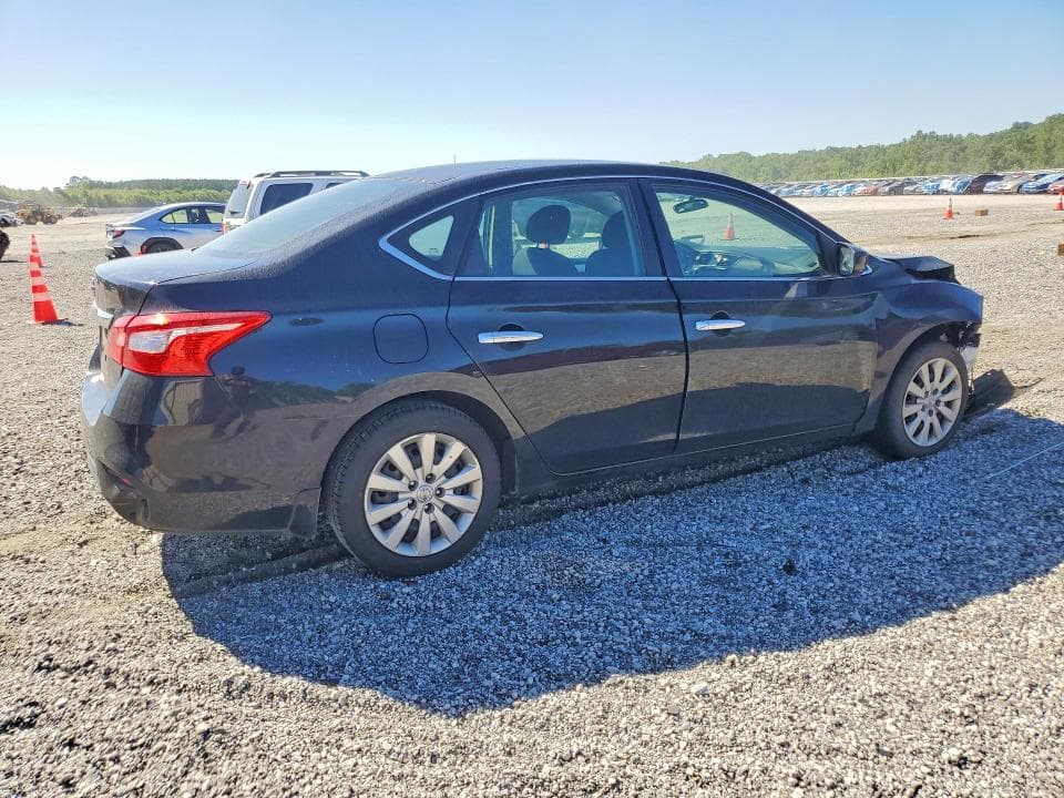 2019 NISSAN SENTRA S S 3